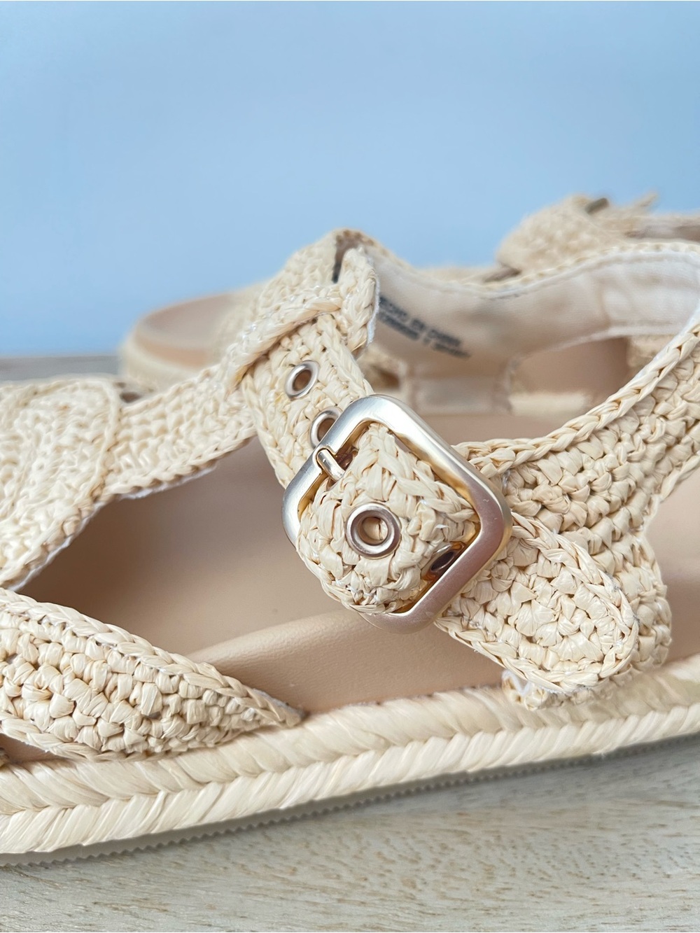 H&M Raffia T-Strap Sandals - Picture 3 of 7